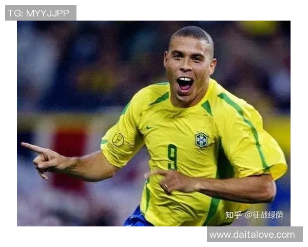 历史最佳50足球明星的传奇之路与辉煌成就回顾